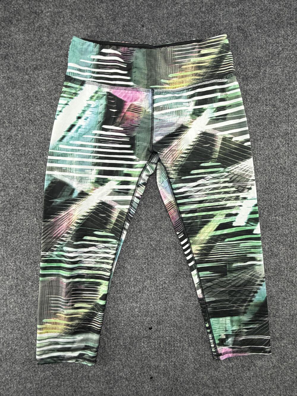 RBX Leggings Womens Large Multicolor Capri Mid Rise Pocket Yoga Athletic Stretch